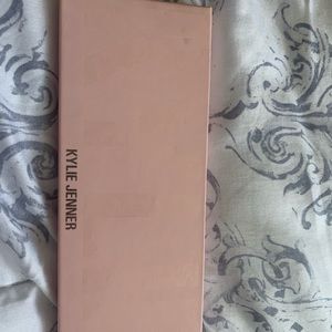 Kylie Eyeshadow Pallet